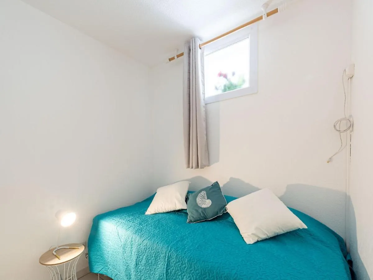 Apartment Turquoise-10 By Interhome كافالير سور مير